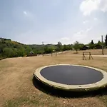 Holidays - Podere Sei Poorte * Genga (Pesaro and Urbino)