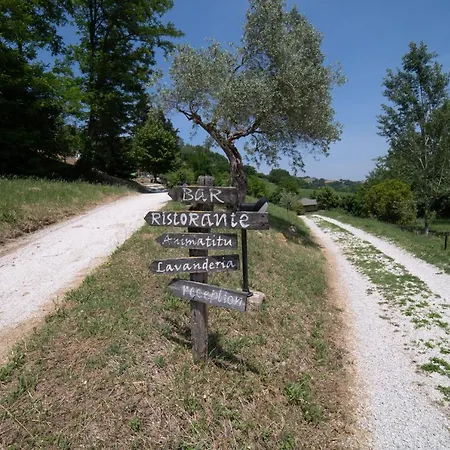 Holidays - Podere Sei Poorte Luxe tent Genga (Pesaro and Urbino)